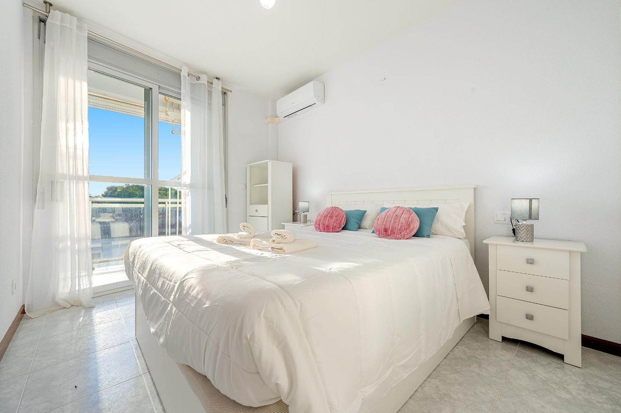 Hauzify I Apartaments Blue Riviera Миами-Плайя Экстерьер фото